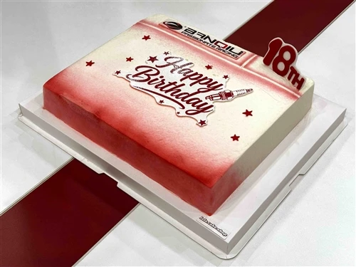 🎂 18 Years Of BANQIU！